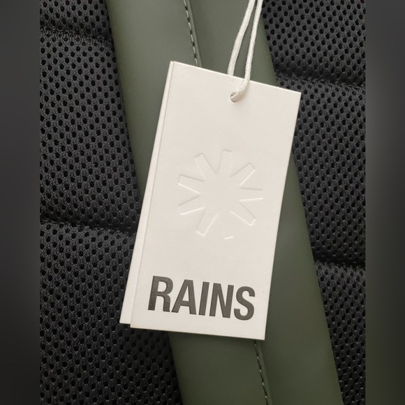 New! Large Rains Backpack - Picture 8 of 8